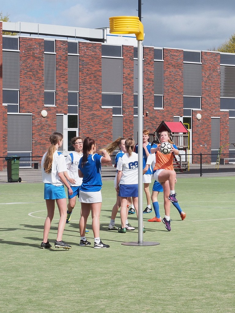 Korfbal B2 - 22 april -015.jpg